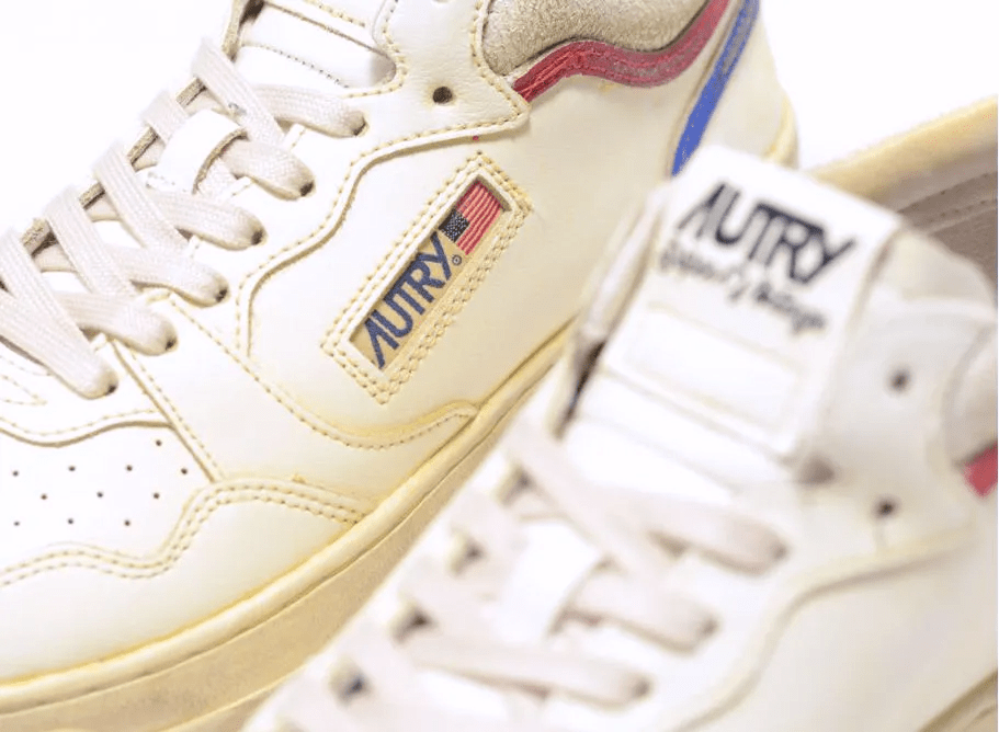 AUTRY - Med way super vintage low man marsh/red sneakers