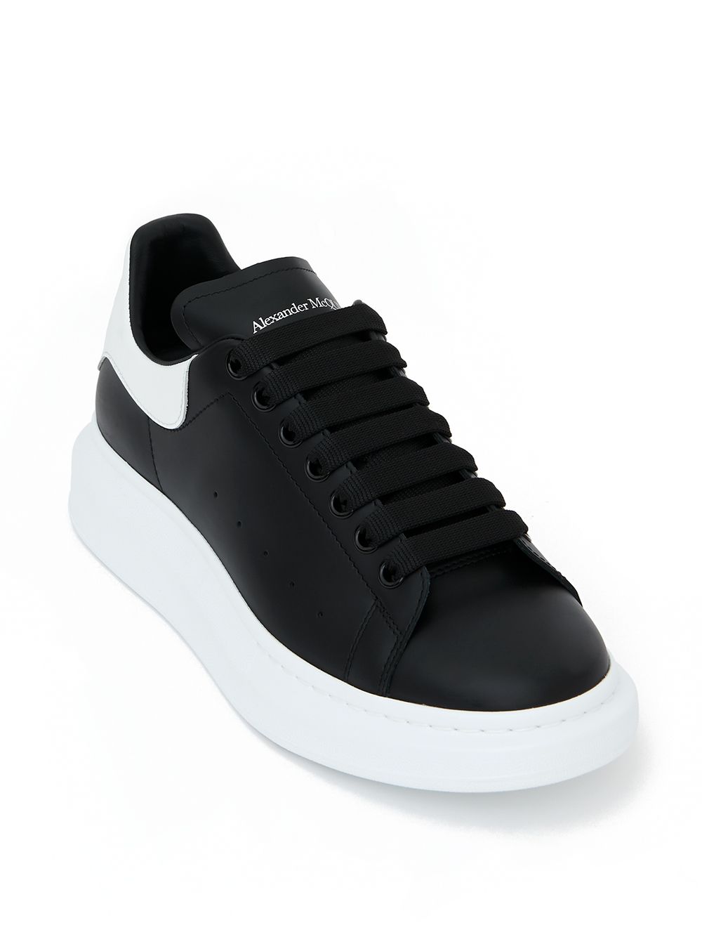 Alexander McQueen Oversized sole sneakers black/white