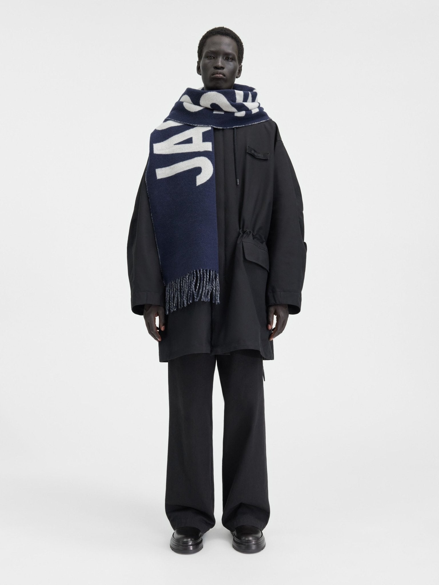 JACQUEMUS - The Jacquemus Navy Scarf