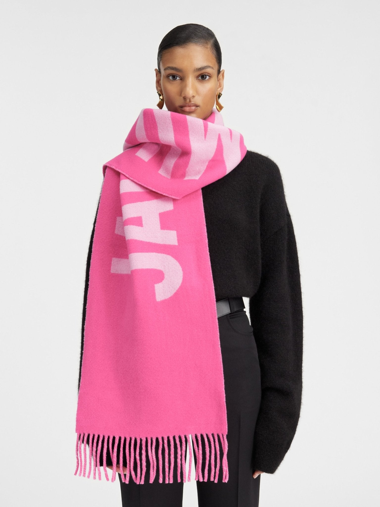 JACQUEMUS - The Jacquemus Multi-Pink Scarf